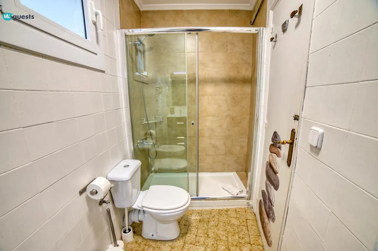 Higuests - Poblesec Apartment Barcelona Spain